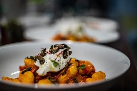 Bloom Plant Based Kitchen images