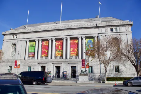 Asian Art Museum images