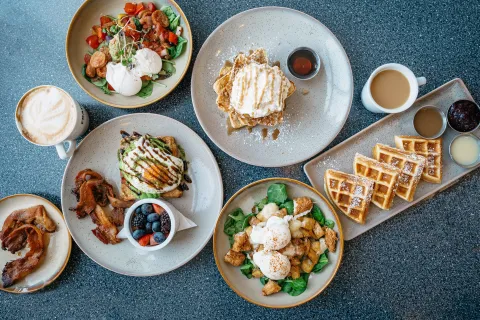 Hollywood Cafe images