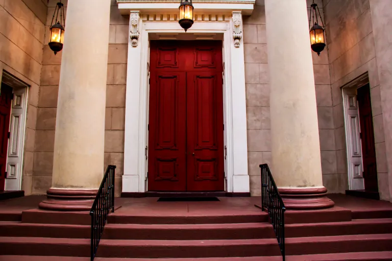 The Olde Pink House images